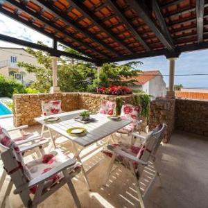 Baska Voda Villa Sleeps 8 Pool Air Con WiFi