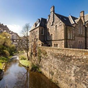 400 Dean Village Apartment