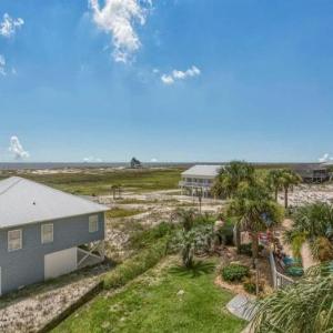 The Dunes by Meyer Vacation Rentals