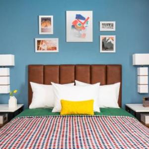 Uptown Suites Extended Stay Austin TX - Downtown