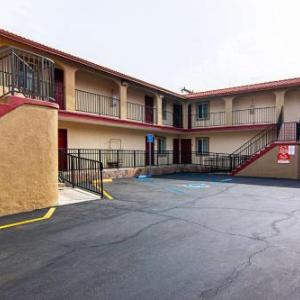 Econo Lodge Long Beach I-405 hotel photo