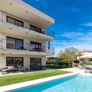 Two-Bedroom Apartment in Medulin