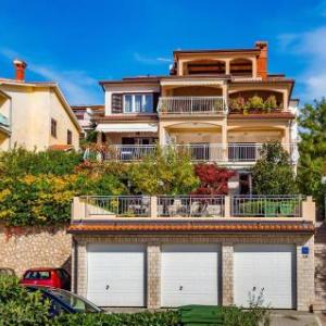 Two-Bedroom Apartment in Rabac