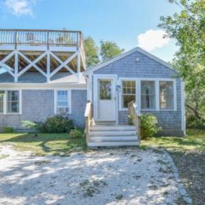 401 Stunning Bay View from Rooftop Deck Steps to Private Beach Dog Friendly