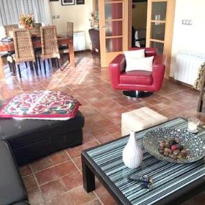 House with 4 bedrooms in Quintanilla del Agua with furnished terrace