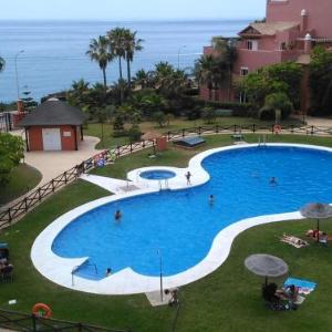 Apartment with 2 bedrooms in Torrox with wonderful sea view shared pool furnished terrace 100 m from the beach