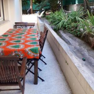 Apartment with 2 bedrooms in Cannes with enclosed garden and WiFi 2 km from the beach