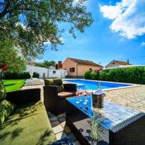 Apartment in Biograd na Moru 35590