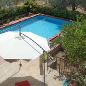 Villa with 4 bedrooms in Chiaramonte Gulfi with wonderful mountain view private pool and enclosed garden 30 km from the beach