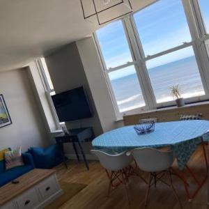 SEAVIEW North Bay Apartment Scarborough Homesweetholidayhomes