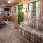 Bear Den 3 Bedrooms Front Porch Midtown Sleeps 7