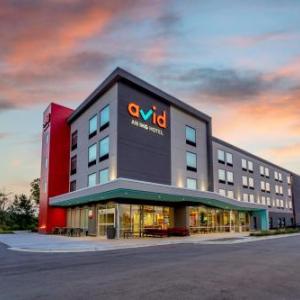 avid hotel Milwaukee West Waukesha