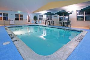 Country Inn & Suites by Radisson, Lansing, MI, Lansing
