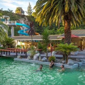 Taupo Amphitheatre Hotels - Taupo Debretts Spa Resort