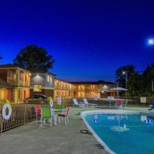 Aarya Hotel By Niagara Fashion Outlets