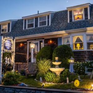 A Cape Cod Ocean Manor Inn