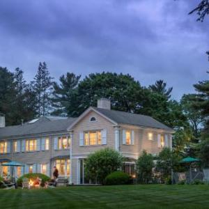 Tanglewood Music Center Hotels - Devonfield Inn