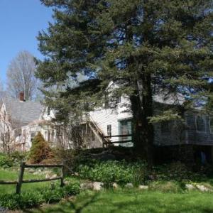 Waldoboro Hotels Deals At The 1 Hotel In Me Le Vatout Bed Breakfast