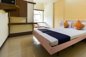 SPOT ON 46414 Hotel Ritesh, Solapur