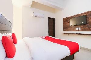 OYO 67595 Hotel Red Oak, Mohali