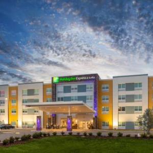 Holiday Inn Express & Suites - Wildwood - The Villages an IHG Hotel