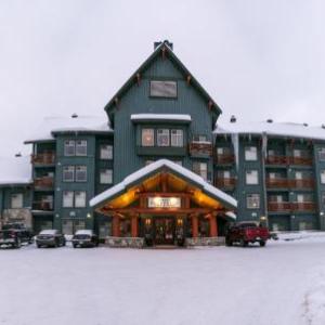 Crowsnest Sports Complex Hotels - Snow Creek Lodge by Fernie Lodging Co