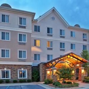 Springer Opera House Hotels - Staybridge Suites Columbus - Fort Moore by IHG