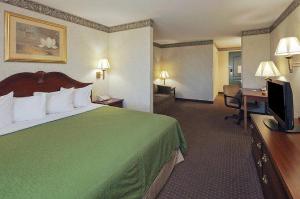 Country Inn & Suites by Radisson, Mansfield, OH, Mansfield