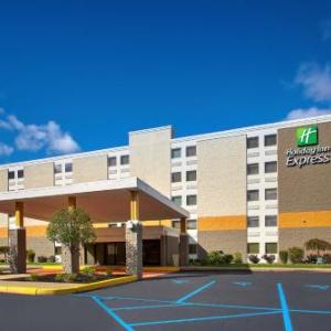 Holiday Inn Express Pittston - Scranton Airport