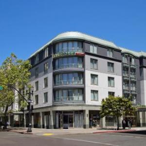 Complex Oakland Hotels - Courtyard by Marriott Oakland Downtown