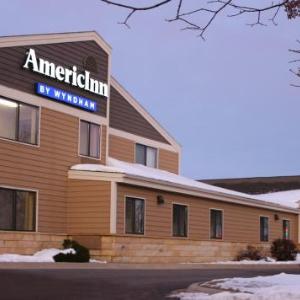 Hotels near Minnesota State University Mankato - AmericInn by Wyndham Mankato Event Center