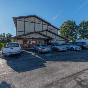 Regency Furniture Stadium Hotels - Patuxent Inn