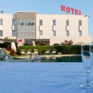 Hotel Posta 77