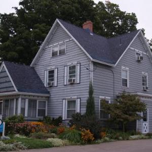 Four Creeks Bed&Breakfast