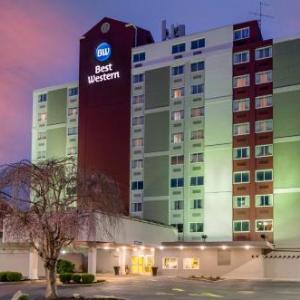 Hotels near GoMart Ballpark - Charleston Tower Hotel