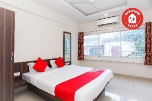 OYO 19404 Hotel Namrata, Trimbak