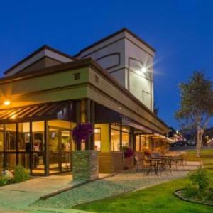 Hotels near Hideaway Park Winter Park - Best Western Alpenglo Lodge