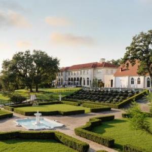 Commodore Perry Estate Auberge Resorts Collection