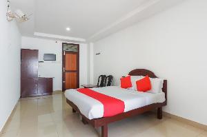 OYO 66864 R K Residency, Kozhikode