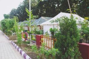 Sanjeevani Resorts by StayApart, Dehradun
