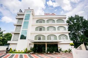 Capital O 19742 Hotel Dona Castle, Kollam