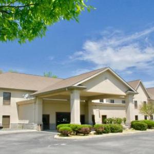 Tennessee National Marina Hotels - Grand Vista Hotel & Suites