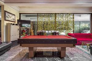 New Grand Park Hotel, Surabaya