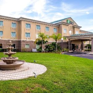 Hotels near Coastal Florida Sports Park - Holiday Inn Express Hotel & Suites Cocoa