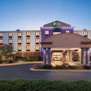 Wendell's Anderson Hotels - Holiday Inn Express Hotel & Suites Lavonia