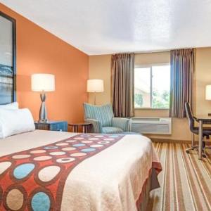 Blaine Town Inn & Suites