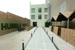 FabHotel Prime Red Velvet, Zirakpur
