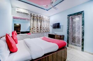 OYO Flagship 67148 Om Sai Guest House, Thane