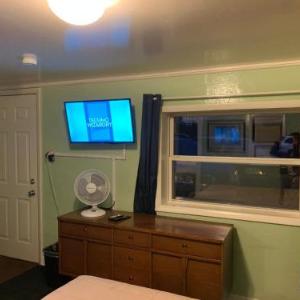 Tour Inn Motel