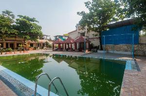OYO 12693 Manori Resort, Thane